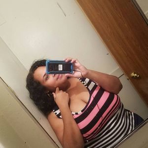 Meet your Posher, Clarissa